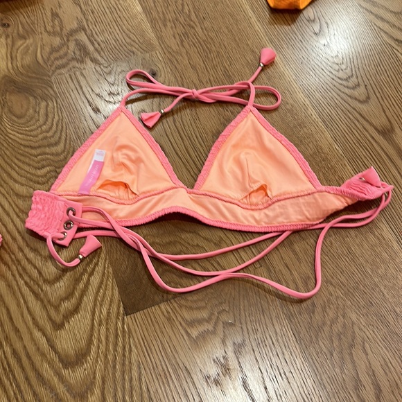Pink Victoria Secret Bikini - Picture 4 of 4